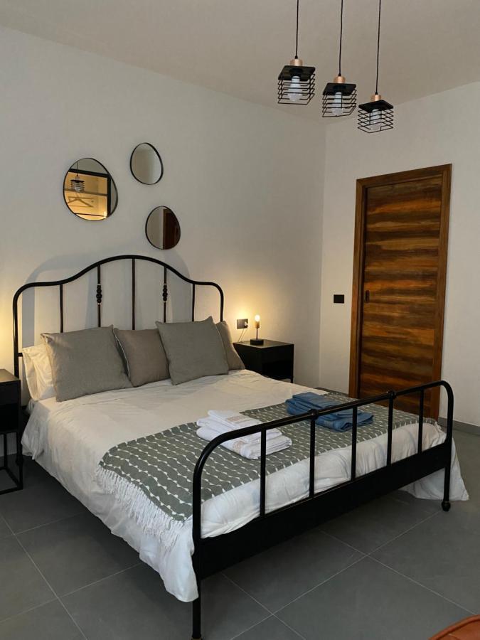 Il Vecchio Casale B&B Sedini Exterior photo